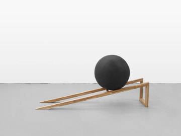 Tentoonstelling 'Dimensies van de bol' van Dominik Halmer