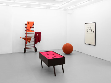 Tentoonstelling 'Dimensies van de bol' van Dominik Halmer